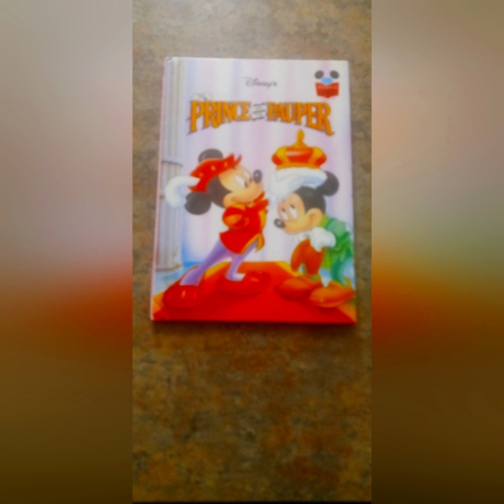 Disney Prince and the Pauper book Cover – Mickey Artwork